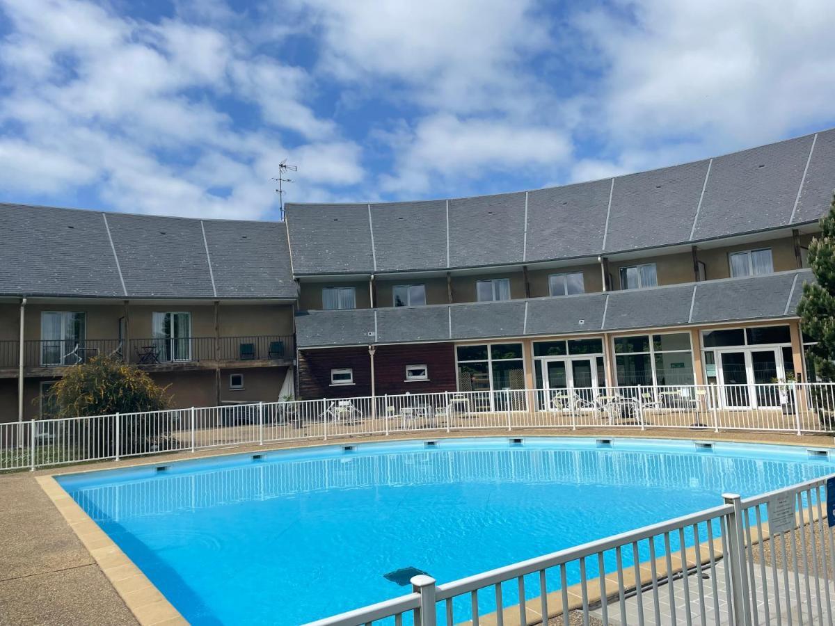 Le Voilier. Honfleur T2 Dans Residence Avec Piscine Équemauville Εξωτερικό φωτογραφία